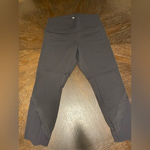 Lululemon mesh cut out scalloped crop leggings